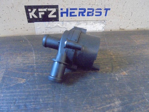 VW Golf VII 7 AU Wasserpumpe 5Q0965567 1.0TSi 63kW CHZK 190104