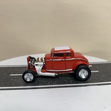Hot Wheels 100 Collectibles 1932 Ford Coupe Hot Rod Red Wcheckered Firewall Nm
