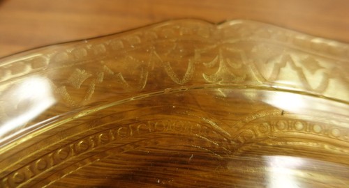 2 Federal Glass Patrician Spoke Dishes Yellow Amber 11" Dinner Plates - Picture 6 of 9