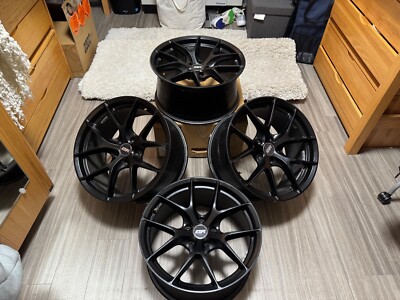 Forged ESR RF2 Matte Black 18x8.5 | 30 Offset | 5x114.3 Bolt Pattern | 72.6 Bore