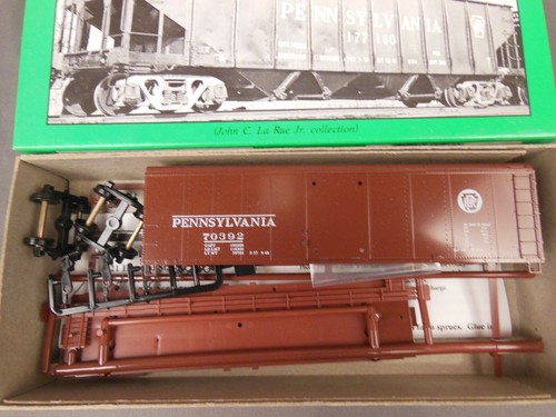 KIT COCHE CAJA PUERTA ÚNICA ESCALA HO BOWSER PENNSYLVANIA 70392 X-31a 40' | Zustand: New