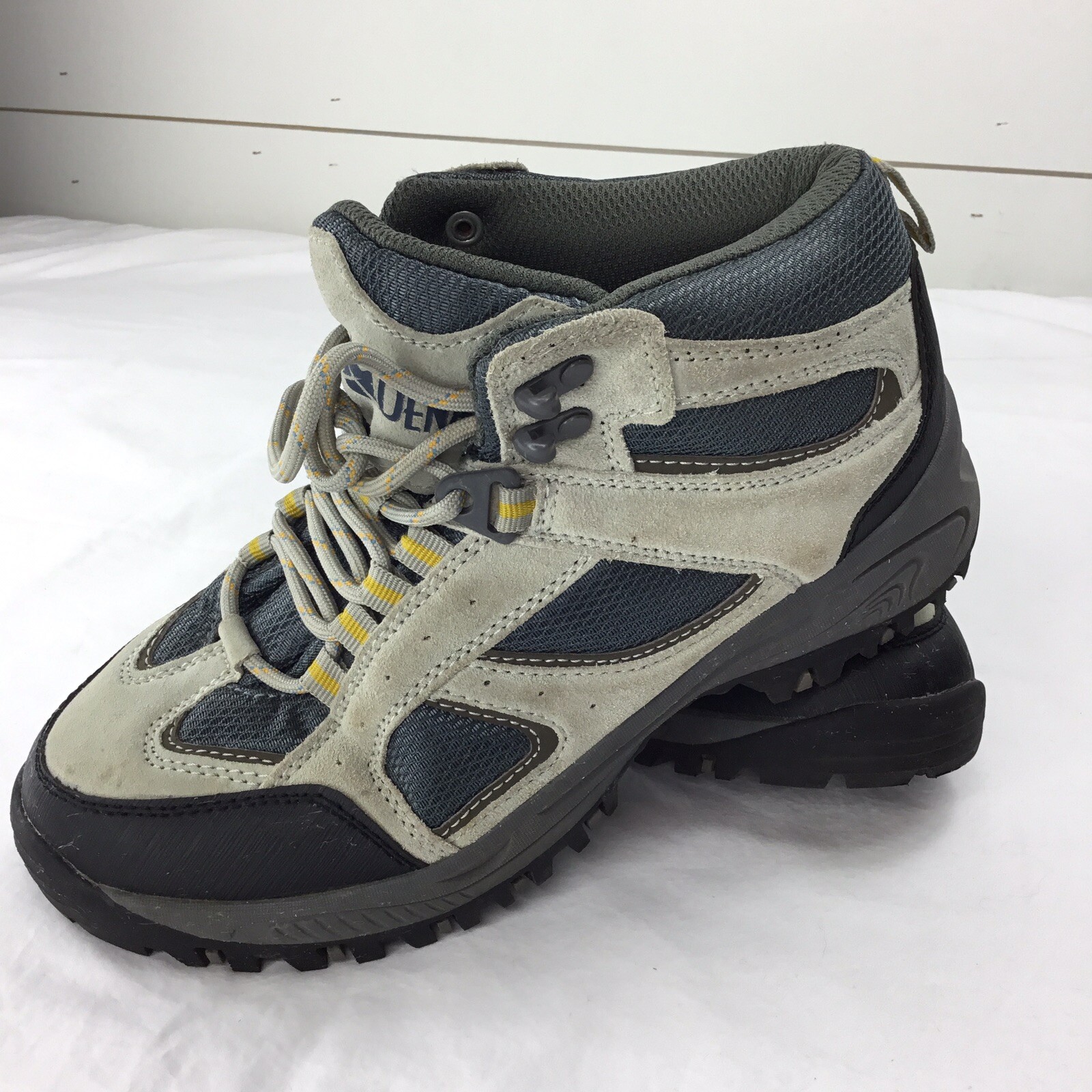 Denali Clearwater Hiking Boots Beige Leather Athletic Women's 6.5 Shoes
