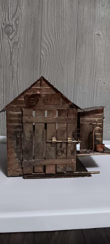 Vintage Copper Music Box W/ Horse And Carriage Circling To "Oklahoma"