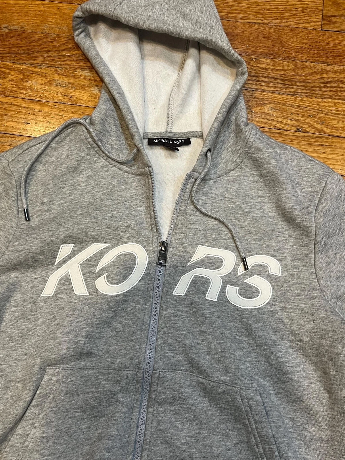 Felpa con cappuccio e zip KORS. Di Michael Kors. Taglia S