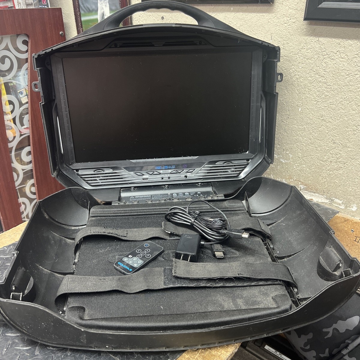GAEMS ゲームス G190 バンガード ポータブル ゲーミングモニター 楽天市場】ゲームス 公式 GAEMS G190 バンガード ポータブル