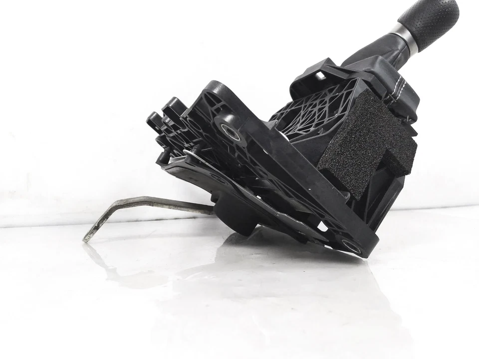 2015-2021 Lexus Rc350 Automatic Trans Gear Shifter Selector - 33550-53310 - Image 4 of 4