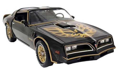 GREENLIGHT 1989 Pontiac Firebird GTA Grey w/ Tan Interior 1:18
