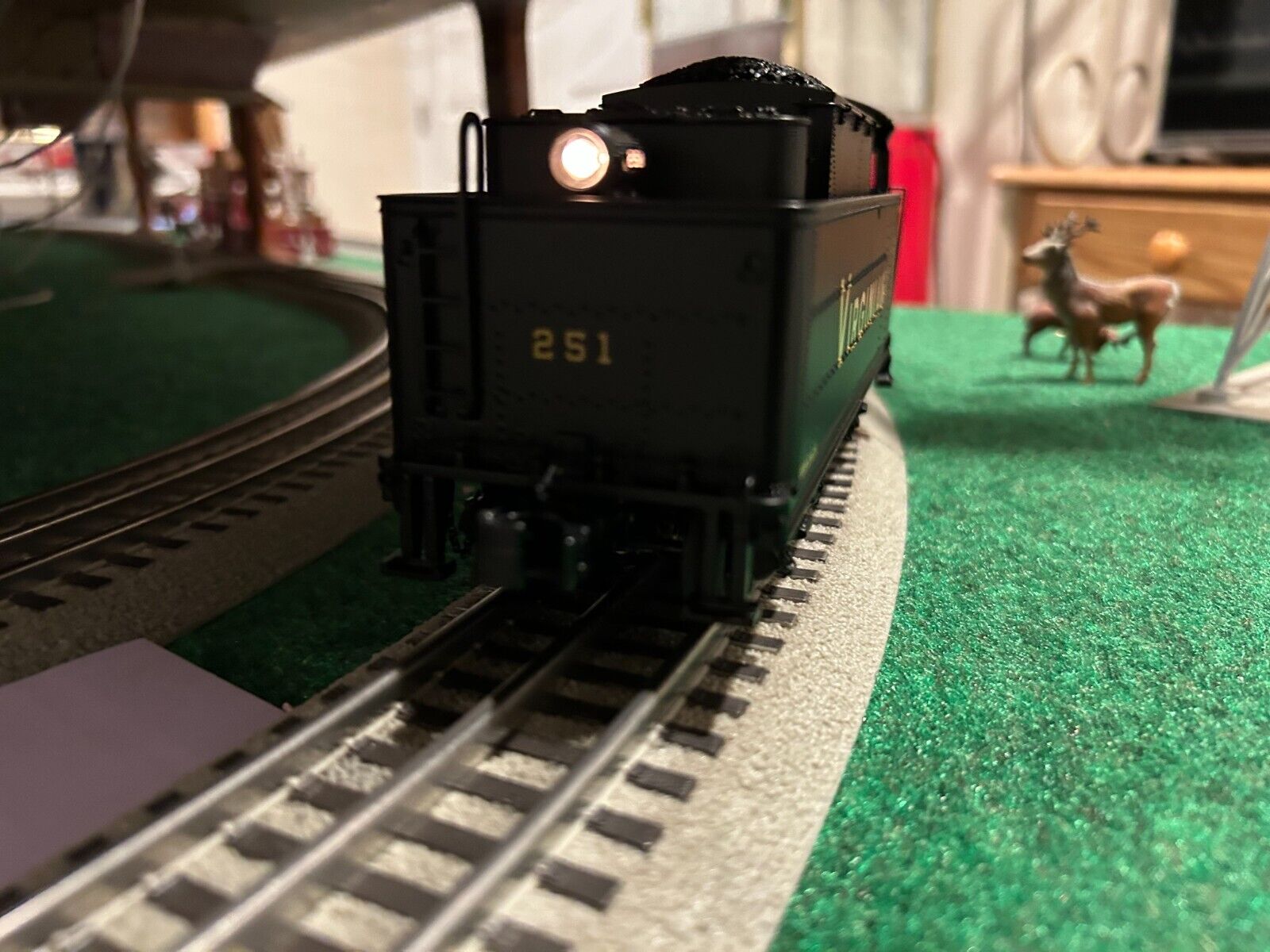 Picture 4 of 7