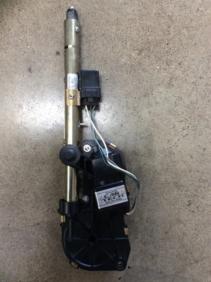 Cadillac Sedan Deville 1989-1990 + antena eléctrica reconstruida Fleetwood tracción delantera Foto 2 de 3