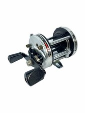 Abu Garcia Ambassadeur 7000 C3 Round Baitcasting Reel
