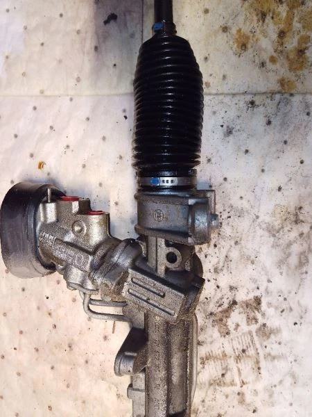 Steering Rack And Pinion From 2008 Volkswagen Beetle 4820165 - Image 2 of 4
