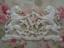 Superb Lion Rampant Scroll Center Architectural Furniture Applique Pediment