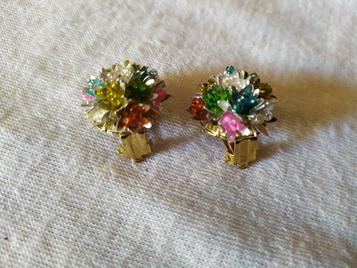 Lot de 2 Boucles D'oreilles à clipser, Bijoux Hong Kong pour Femme. | eBay