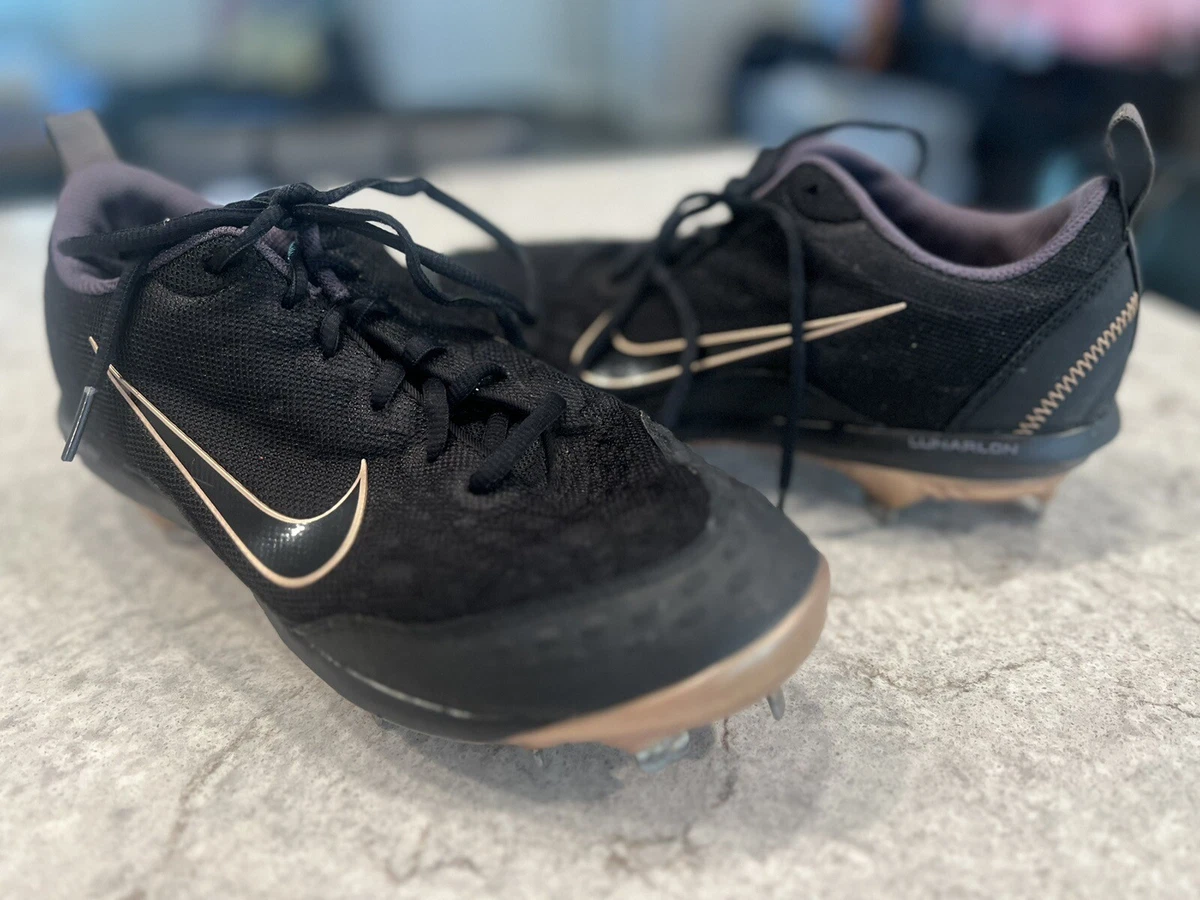 Rose gold softball best sale cleats