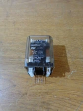 Potter & Brumfield KUIP-11A55-120 Power Relay DPDT 120 vac 10A Bracket