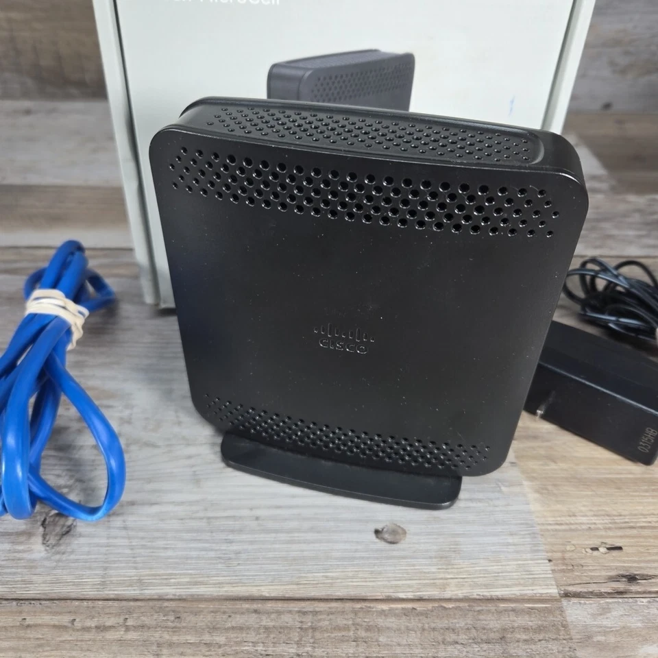 Amplificador de señal celular inalámbrico AT&T MicroCell / Caja original Cisco DPH154 Foto 3 de 4