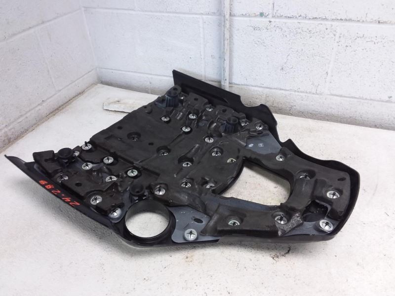 Maserati Ghibli 2023 Engine cover Silver