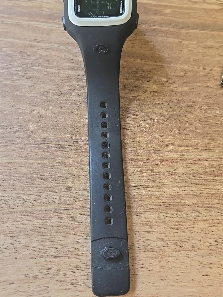 Reloj digital Rip Curl para mujer A2466G de acero inoxidable negro blanco Foto 4 de 4