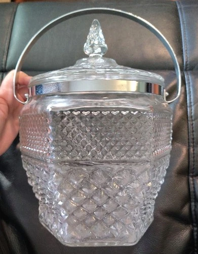 VTG Anchor Hocking Wexford Glass Ice Bucket W/Lid, Handle & Tongs.