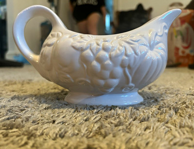 Tabletops Gallery Harvest White Embossed Ceramic Creamer Pitcher 8 fl oz