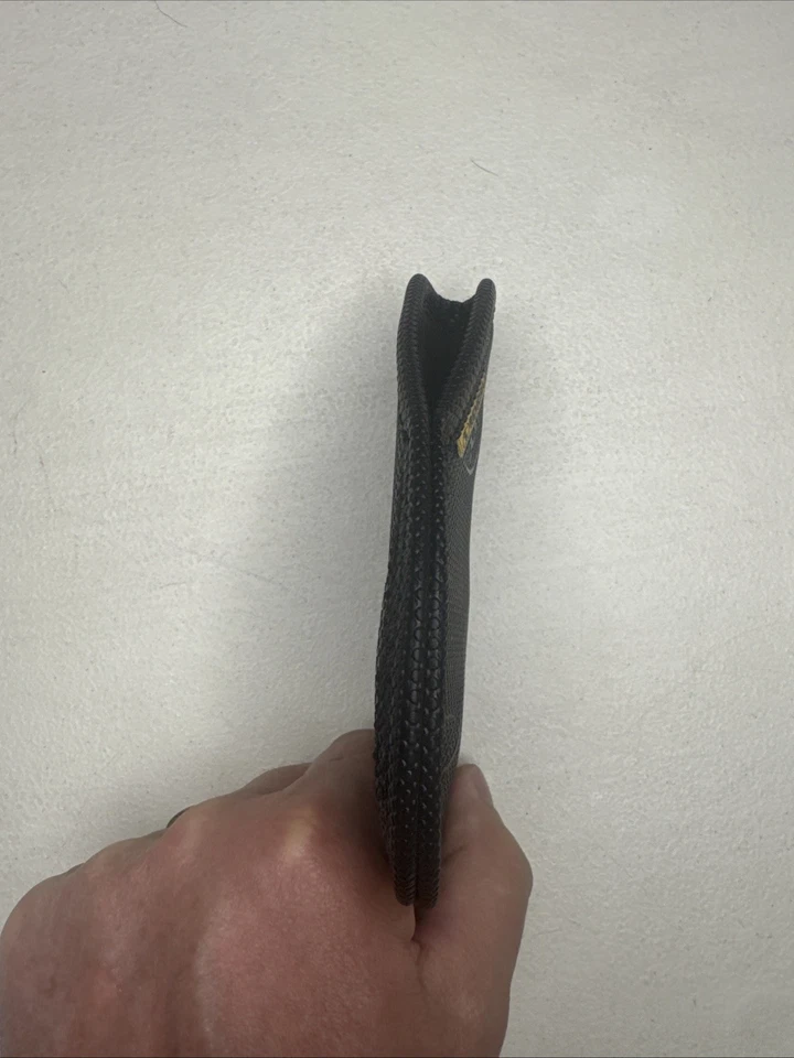 Remora Pocket Holster Micro Compact 9mm Glock S&W Sig 365 Ruger Hellcat Taurus - Image 4 of 4