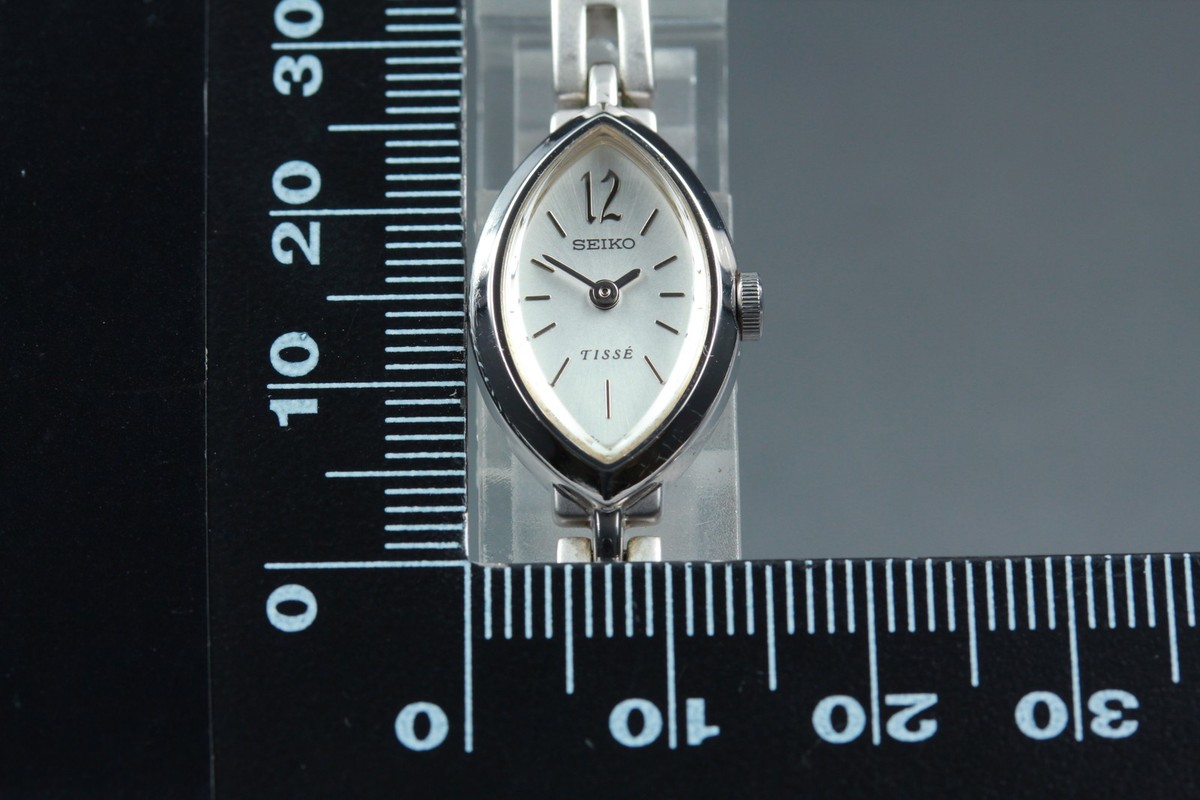 Vintage 1996 Exc+5 Seiko Tisse 1E20-3B40 PDP Oval Quartz Womens