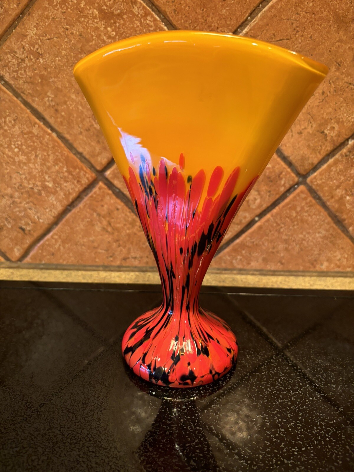 Picture 2 of 6