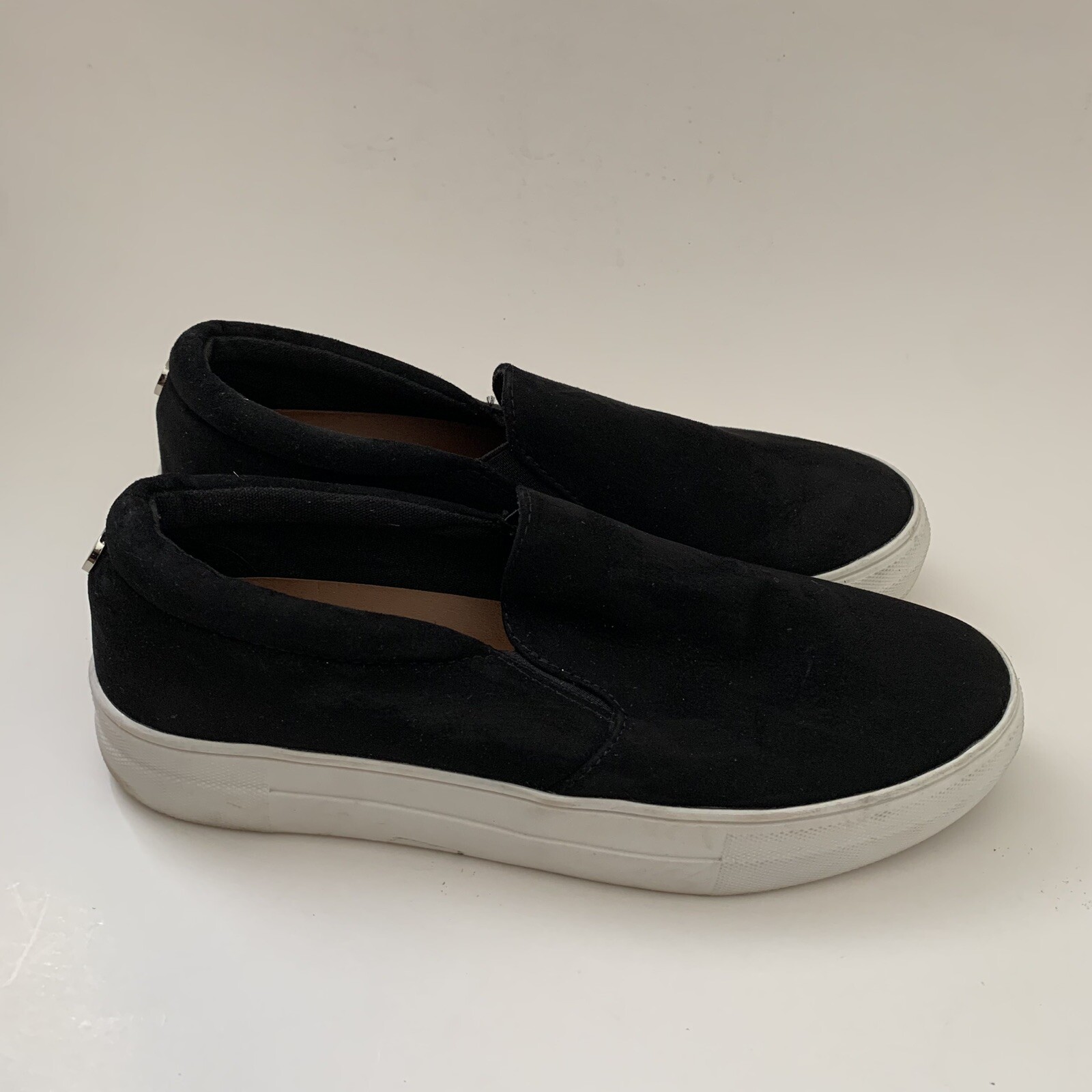 Madden Girl Womens Size 8.5 Black  Slip On Loafer Sneaker