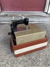 Vintage 1950s Singer Sewhandy Child’s Sewing Machine Model No. 20 W/Case Nice