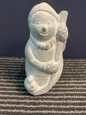 2000 ISABEL BLOOM SIGNED SCULPTURE - SNOWMAN - HOCKEY - RETIRED