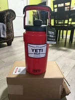 YETI Silo 1/2 Half Gallon Black- NEW With Chug Cap RESCUE RED