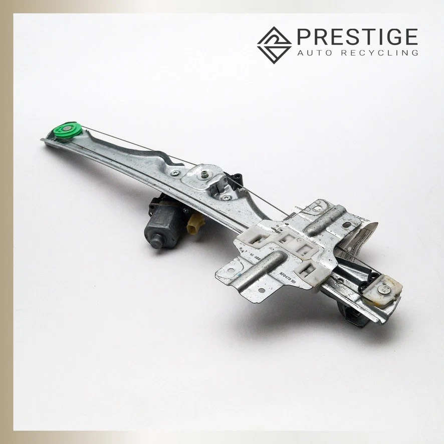 2013-2017 CHEVROLET TRAVERSE Door Window Regulator w/ Motor Rear Right 22867700 - Image 3 of 4