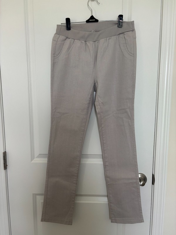women's pants size 4