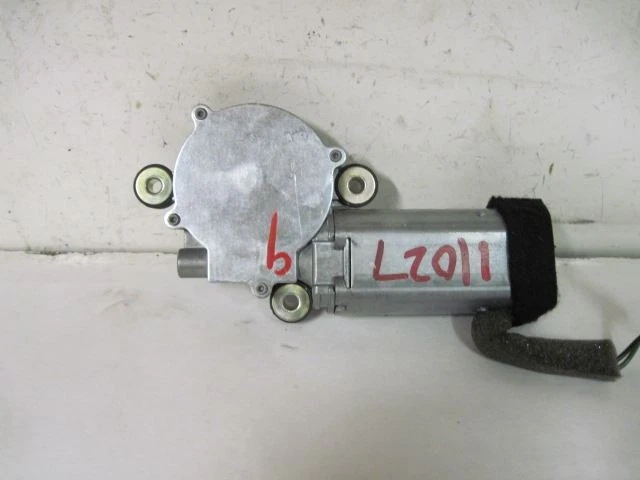 ДВИГАТЕЛЬ НА КРЫШЕ Volvo S60 2005 05 487695 - Изображение 3 из 4