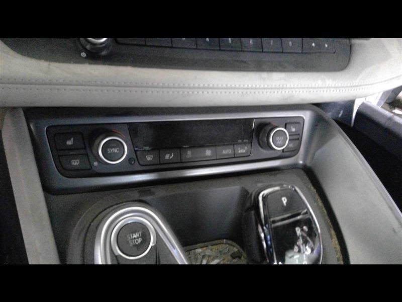 BMW i8 2014-2017 Air conditioning switch knob