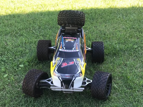RC TRAXXAS TIRE STAND - Picture 5 of 11