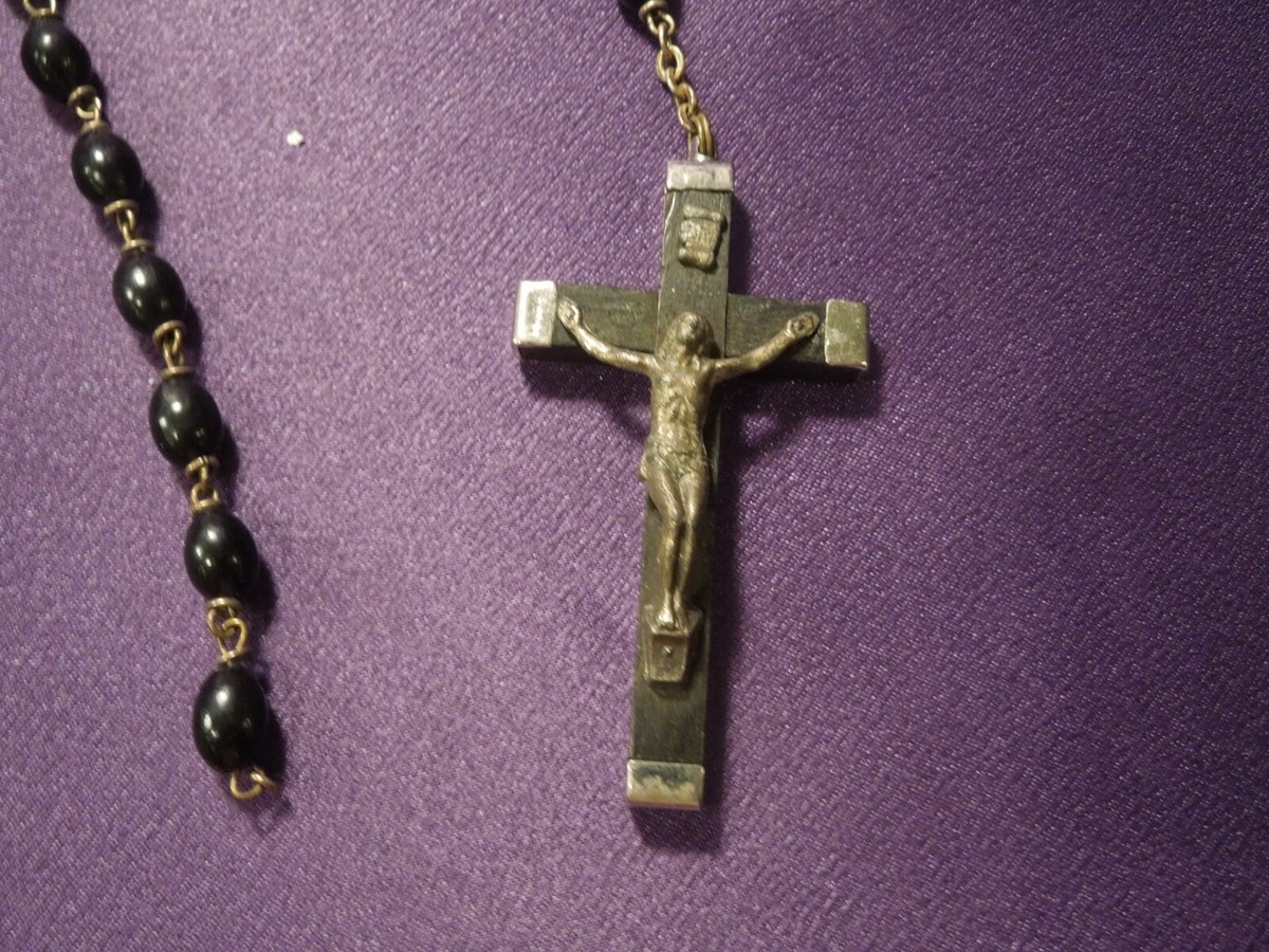 Ebony Italy Catholic Christian Rosary Beads - Wooden Inri Cross | eBay