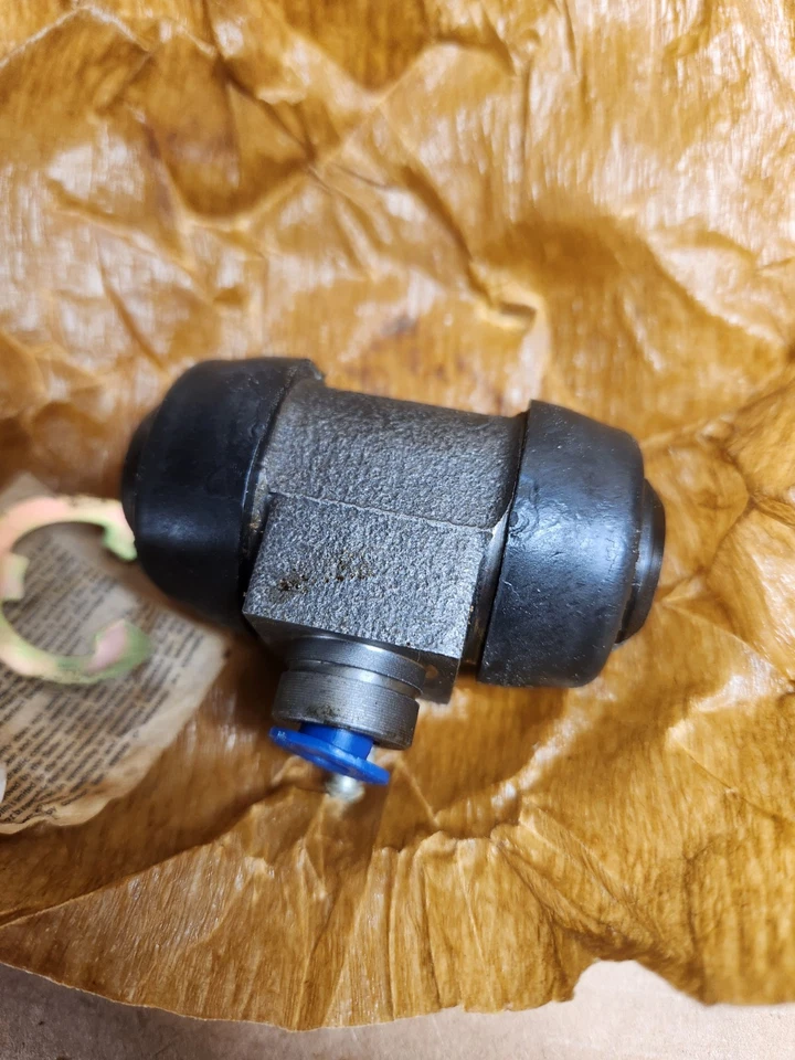  Cilindro de rueda Morris Minor NOS Lockheed 113525 Foto 3 de 4