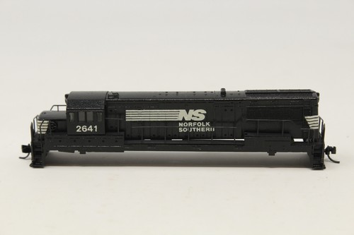 Carcasa locomotora Atlas Kato GE U25B Norfolk Southern NS #2641 escala N | Condition: Used