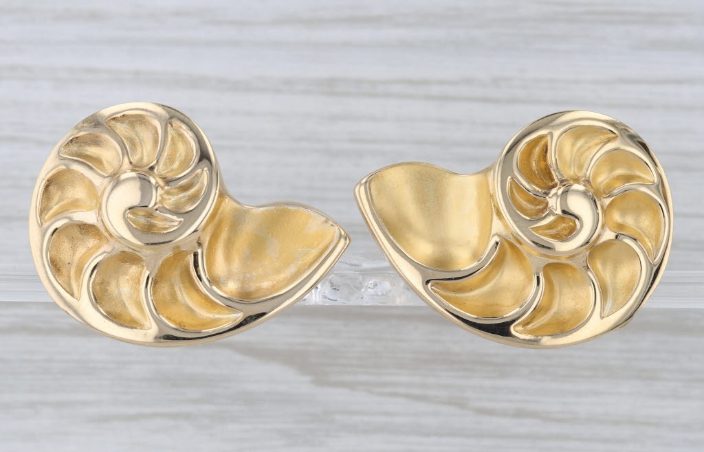 Conch Shell Statement Earrings 18k Yellow Gold Om… - image 1
