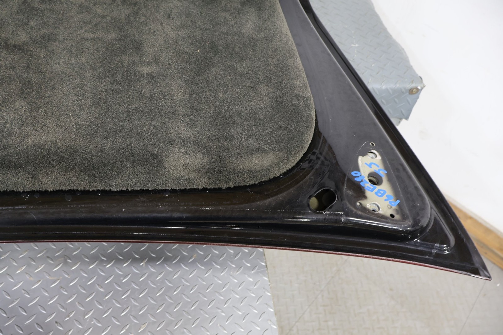 06-12 Bentley Flying Spur Trunk Decklid OEM (Maroon Respray) See Notes