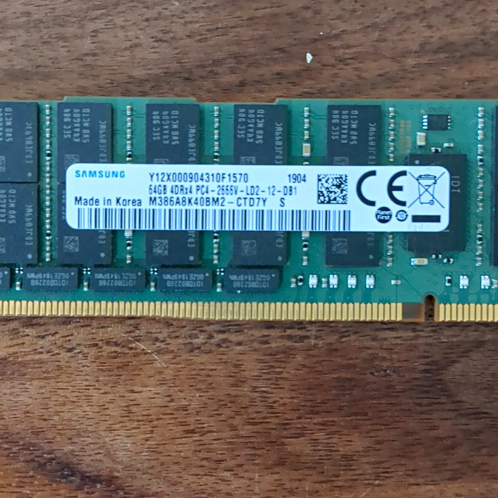 Samsung 64GB DDR4 PC4-2666V ECC Registered RDIMM 288-Pin M386A8K40BM2