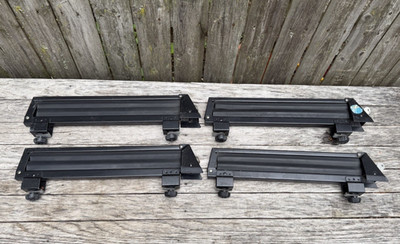 Thule 1050/12 Ski Racks Carrier w Matching Locks 2 Keys for Square Bars