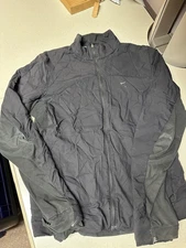 Arc'Teryx Outerwear Jacket Black Colored Nylon Men's Size Medium