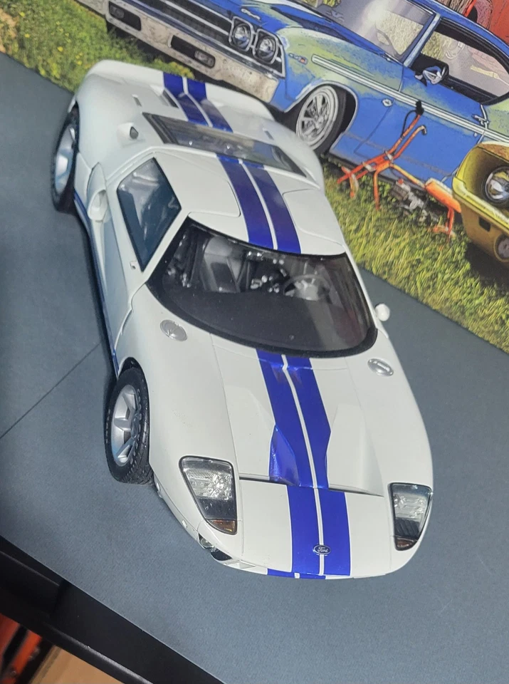 Ford GT40 1:18 Scale Model Car Beanstalk - Image 3 of 4