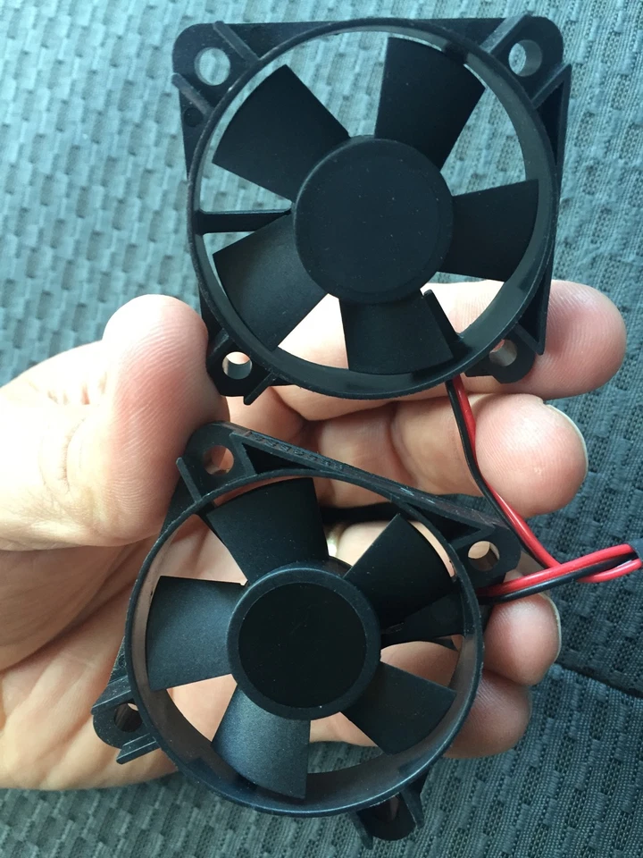100 X Sunon MagLev KDE1205PFV3 50mm x 10mm 2-Pin Quiet Fan Total 4 Fans - Image 4 of 4
