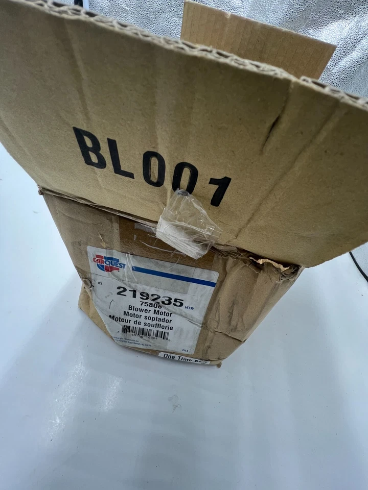 Carquest Genuine Blower Motor 12V 75808, 219235, 12289 fits 2001-2004 BMW 320i - Image 3 of 4