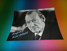 Kurt Waldheim Österreich Politik signed signiert autograph Autogramm auf  Foto 