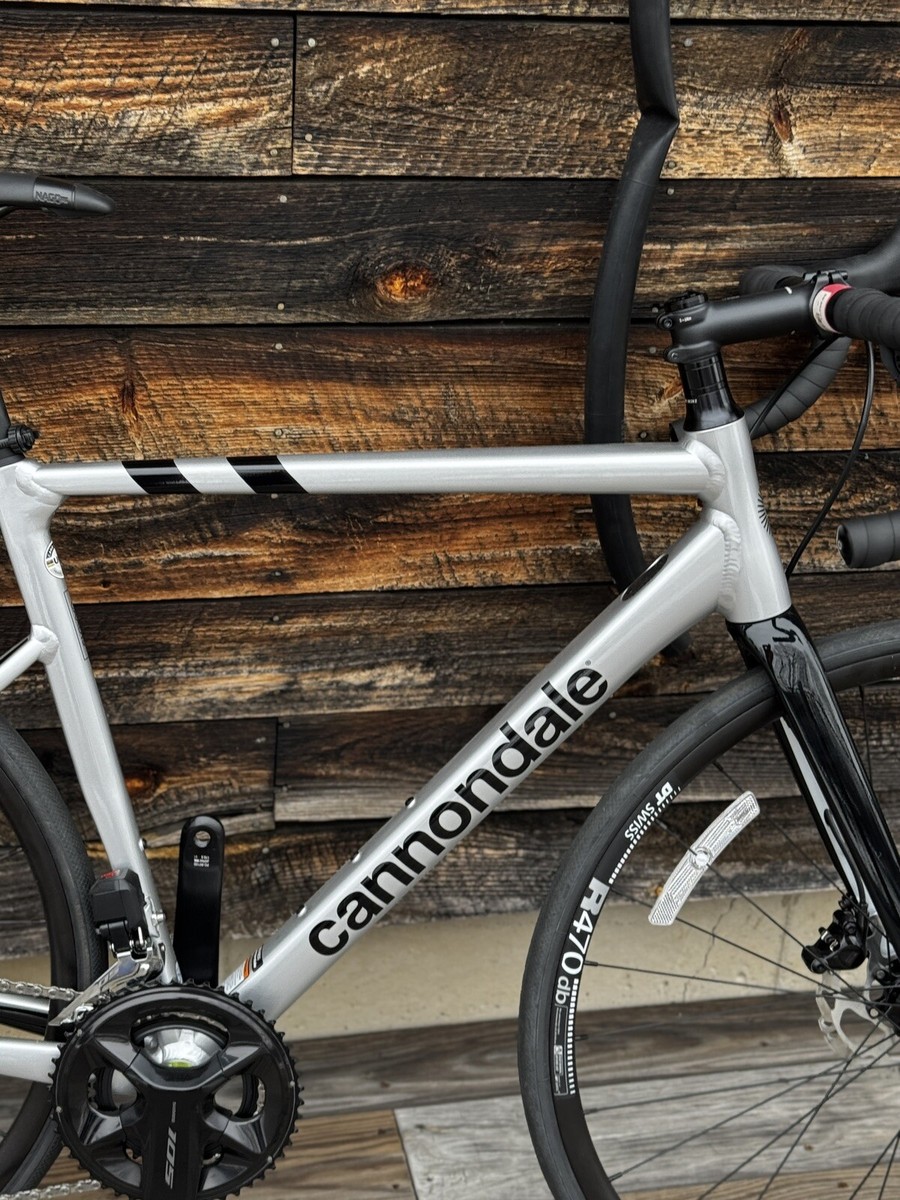 Cannondale CAAD10 52サイズ　105 11s Cannondale CAAD10 52cm - Pedal Room