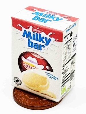 Puppenstube Ostereier Box leer Miniatur Maßstab 1:12 Süßigkeiten Milky Bar Tumdee